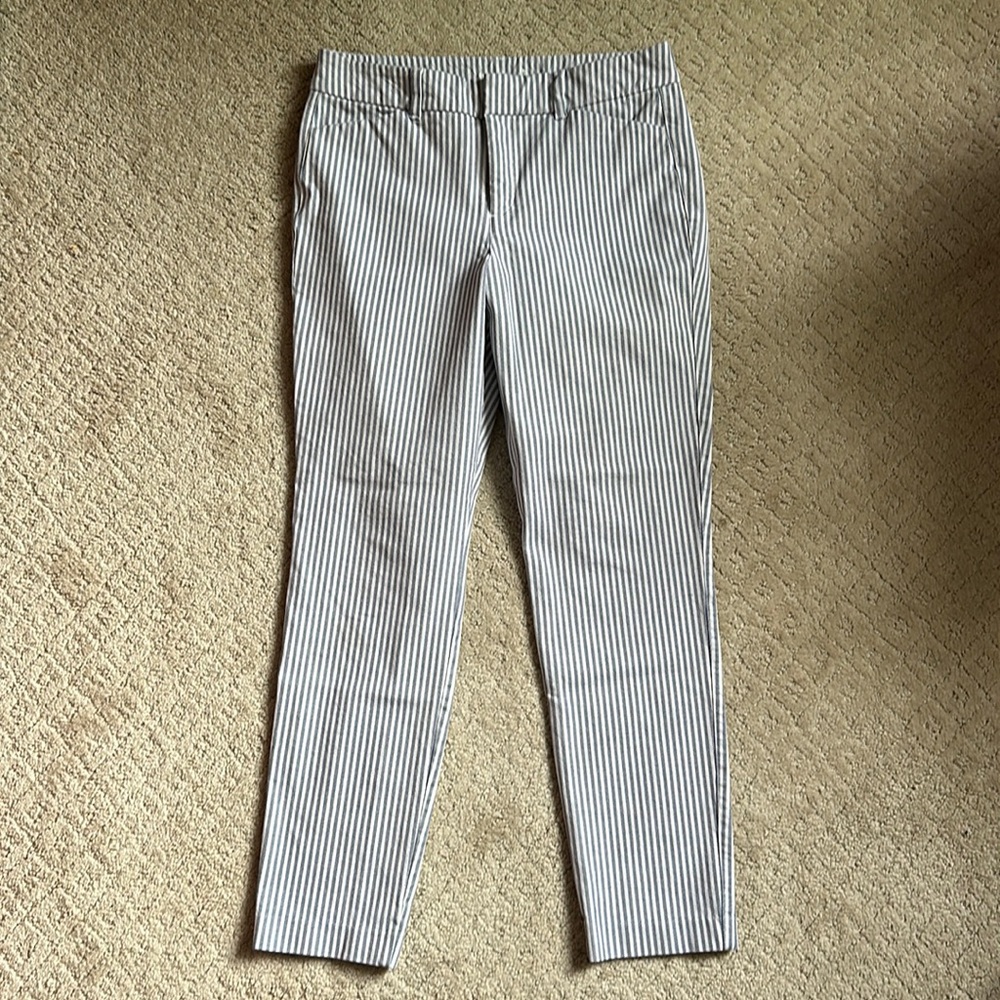 Old Navy Women's Navy and White Pinstripe Pants